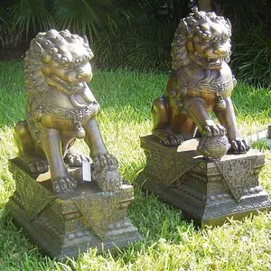 Scultura in pietra leone grande cane foo statue all'aperto statue di leoni in marmo scultura