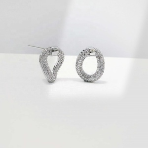 Boucles d'oreilles étoile bicolores en argent sterling 925, style goutte d'eau 18 carats, élégantes, hypoallergéniques, pour filles. - Product Image 2