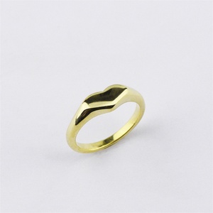 Anillo de Joyería Fina de Moda, Anillo de Corazón en Blanco de Acero Inoxidable para Chicas - Product Image 5