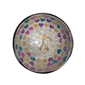 Bol en laque fait main à bas prix avec panier de rangement artisanal à motif de coquillage rond cuisine directement en vente du Vietnam - Product Image 6