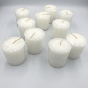 Velas Aromáticas y de Colores Hechas a Mano, Ecológicas, en Forma de <span class=keywords><strong>Pilar</strong></span>/Redondas/en Contenedor, para Navidad, Pascua, Uso Doméstico y Religioso, Venta al por Mayor - Product Image 1