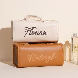 Bolsa de Viaje Cosmética Personalizada con Nombre, Hecha a Mano, Regalo para Mamá, Esposa, Damas de Honor - Product Image 1