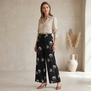 <span class=keywords><strong>Pantaloni</strong></span> Larghi da <span class=keywords><strong>Donna</strong></span> <span class=keywords><strong>con</strong></span> Stampa Floreale Nera, Vita Elastica, Stile Boho, Casual Estivi - Product Image 1