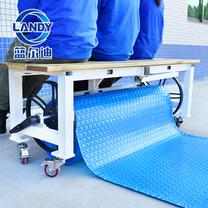 Enrouleur de couverture de piscine en aluminium Z001 Landy avec siège, couleur bois d'origine, durable et facile à installer, dernier design pour les couvertures solaires à bulles - Product Image 5