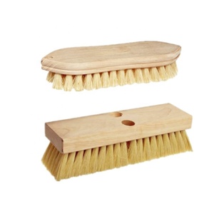 Sikat Gosok Tangan Ramah Lingkungan dengan Bahan Kayu 9 inci dan Isi Tampico Putih untuk Membersihkan Batu Bata - Product Image 2