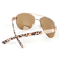 Lunettes de soleil aviation en métal classique de haute qualité femmes polarisées Protection UV400 disponible bleu noir blanc or rouge jaune PC