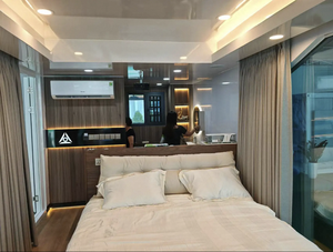 Modern 30FT Luxury <strong>Tiny</strong> Prefab Container <strong>House</strong> Steel Material Outdoor Sleeping <strong>Pod</strong> Hotel Cabin Space Capsule Design for <strong>Home</strong> Use - Product Image 5