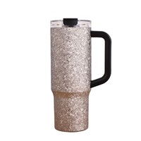 Nouvelle tasse de voyage isotherme en titane grande capacité avec paille, résistante à la glace, design moderne et minimaliste, portable pour l'extérieur, maintien au chaud 6-12 heures