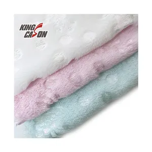 KINGCASON Großhandel Super Soft Fluffy 100% Polyester Silber folie PV Plüsch Pelz Kunst pelz Fleece Stoff für Jacke Mantel Kleid