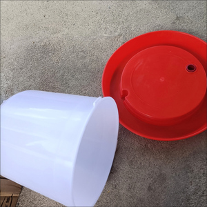 Abreuvoir automatique en <span class=keywords><strong>plastique</strong></span> PP pour volailles et animaux, nouveau modèle, 14L, 6L, 3L, 1.5L, 1L, à économie d'eau - Product Image 2