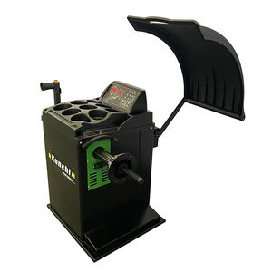 Equilibrador <span class=keywords><strong>de</strong></span> <span class=keywords><strong>ruedas</strong></span> KUNCHI <span class=keywords><strong>de</strong></span> China, máquina equilibradora automática <span class=keywords><strong>de</strong></span> automóviles con <span class=keywords><strong>buscador</strong></span> <span class=keywords><strong>de</strong></span> puntos láser para garaje - Product Image 3