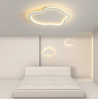 Éclairage créatif nordique moderne minimaliste populaire pour les chambres de princesse des enfants, luminaire de plafond en forme de nuage