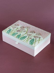 Tùy Chỉnh Bằng Gỗ Thêu Đồ Trang Sức Vòng Lưu Trữ Hộp Tổ Chức Khay Ưa Thích Nhiều Màu Đính Cườm Đồ Trang Sức Bao Bì Hộp Với Logo - Product Image 5