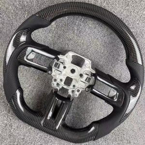 Volants en fibre de carbone véritable forgée adaptés aux voitures <span class=keywords><strong>Ford</strong></span> <span class=keywords><strong>Mustang</strong></span> <span class=keywords><strong>GT</strong></span> Vente directe d'usine de style course - Product Image 3
