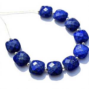 Pierres précieuses naturelles de lapis-lazuli bleu, taille coussin, facettées, en forme de briolette, pierres lâches certifiées par un tiers, vente en gros, Gopika Exports, pour bagues - Product Image 1