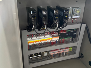 مركز تشغيل CNC للألمنيوم طراز WSZH-CNC-3200 محدث حديثًا لعام <span class=keywords><strong>2026</strong></span> مع نظام هانز CNC وتبديل أدوات أوتوماتيكي بـ 6 محطات - Product Image 5