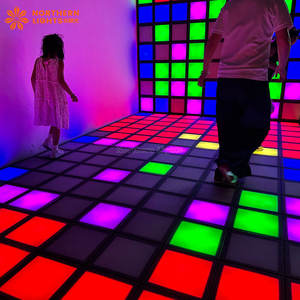 أرضية رقص تفاعلية مضيئة بمصابيح حثية على شكل حلقات للألعاب، مناسبة لمدينة الملاهي، أرضية رقص معدنية تتسع لخمسة أطفال - Product Image 2