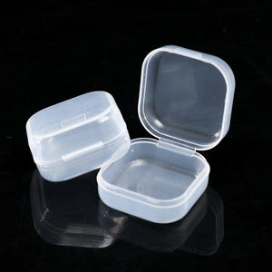 Caja de almacenamiento de plástico transparente cuadrada, 3,5x3,5x2cm, Material PP, estuche para joyería con tapa para tapones para los oídos y artículos pequeños - Product Image 2
