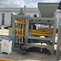 Machine à fabriquer des blocs hydrauliques QT4-15 pour les projets de construction