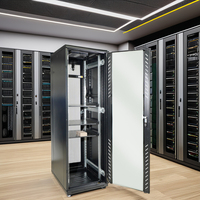 Armoire de serveur réseau en acier 42U approuvée CE 19 \ "au sol Data Center 6U 27U ordinateur Internet Telecom Server Rack