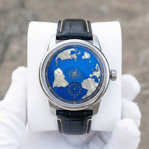 Reloj de pulsera para hombre con movimiento automático único, cristal de zafiro, logotipo OEM personalizado, mapa del mundo azul giratorio y horas de viaje. - Product Image 2