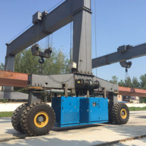 מנוף גשר נייד על צמיגים מסוג RTG 40 טון, מנוף רכוב 20 טון 50 טון, הרמת מכולות 40 רגל - Product Image 3