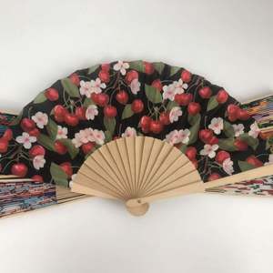 Abanico Plegable de Tela con Impresión Personalizada, Abanico de Mano de Bambú y Madera, Regalo Promocional - Product Image 3