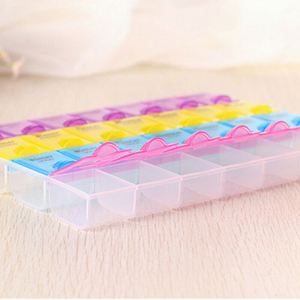 Nouveau produit : Boîte à pilules de voyage 7 jours, 28 compartiments, boîte à pilules mensuelle en plastique - Product Image 4