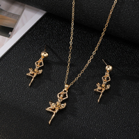 KISSWIFF 2025 Nouvelle Collection : Parure de Bijoux Géométriques Dorés pour Femme – Collier et Boucles d'Oreilles Danseuse de Ballet