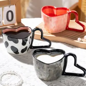 Tazza da tè a forma di cuore per amanti moderni tazza da latte regalo personalizzata in ceramica di san valentino tazza in ceramica personalizzata con cuore