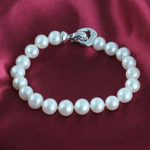 Bracelet en fil élastique avec perle d'eau douce, simple et pratique à porter, accessoire de bijoux - Product Image 3