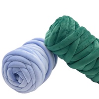 Fil de chenille épais et épais à bas prix fil de tube de coton de velours géant pour le crochet de tricot spécial