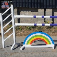 Saut d'entraînement pour chevaux Produits pour chevaux en aluminium Clôture de saut Horse Show Jumping avec piste en trou de serrure