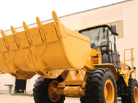 Wheel Loader 3000kg yang Fokus pada Operasi, Produktif, dengan Kontrol Pilot Standar dan Pendingin Udara CG930K