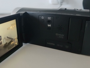 Caméra vidéo d'occasion en bon état, Sony HDR-CX450, zoom optique 30x, enregistrement vidéo Full HD, Handycam HD - Product Image 2