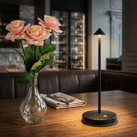 Lampe de chevet portable à piles pour restaurant, lampe de bureau LED rechargeable pour chambre à coucher, lampe de table moderne sans fil