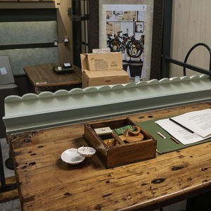 حامل ماهجونغ خشبي مخصص متعدد الأشكال من خشب الزان للعرض - Product Image 4