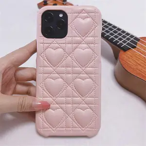 New Luxury Design 3D Embroidered Heart Leather Case For Iphone 11 12 13 14 Pro Max XS XR X 7 8 Plus Hot Sale Vintage Hard Cover