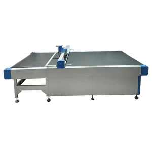 Lame <span class=keywords><strong>de</strong></span> couteau CNC <span class=keywords><strong>de</strong></span> précision polyvalente <span class=keywords><strong>Tennis</strong></span> <span class=keywords><strong>de</strong></span> <span class=keywords><strong>table</strong></span> Machine <span class=keywords><strong>de</strong></span> découpe <span class=keywords><strong>de</strong></span> caoutchouc Nouveau style Équipement d'automatisation <span class=keywords><strong>de</strong></span> moteur à prix réduit - Product Image 5