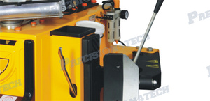 อุปกรณ์เปลี่ยน<span class=keywords><strong>ยาง</strong></span><span class=keywords><strong>รถยนต์</strong></span>อัตโนมัติ ทนทาน ได้รับการรับรองมาตรฐาน CE สำหรับ<span class=keywords><strong>ศูนย์</strong></span>บริการและซ่อมบำรุง<span class=keywords><strong>รถยนต์</strong></span> - Product Image 2