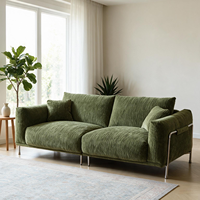 Canapé Bauhaus de style moderne du milieu du siècle pour un salon. Nouvelle conception 2026 pour les appartements de petite taille. Canapé en tissu tweed rétro français.