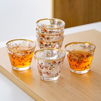 Nouvel ensemble de tasses en verre rétro de luxe léger, style Moyen-Orient, avec bordure dorée, pour thé noir et vin, idéal pour hôtels et cadeaux, service à thé pour la maison