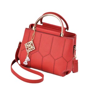 Borse e Borsette Firmate di Tendenza, Borse a Spalla da Donna di Design, Borse a Tracolla di Lusso con Logo Personalizzato - Product Image 6