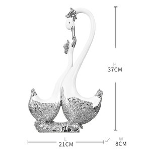 2024 fournisseurs chinois résine maison décorative amoureux <span class=keywords><strong>Statues</strong></span> décor à la maison mariage saint valentin cadeau Couple cygne <span class=keywords><strong>Animal</strong></span> Sculpture - Product Image 3