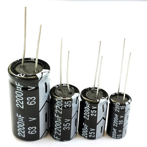 Condensador Electrolítico de Aluminio de Alta Potencia 2200uf 63v 2200uf 25v 16v 35v para Conmutación, 2000 <span class=keywords><strong>Horas</strong></span>, 8*16 - Product Image 1