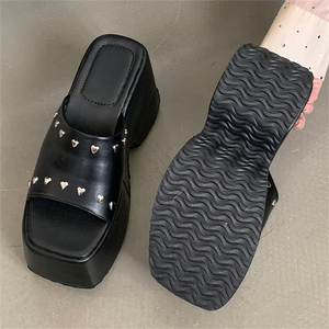 Sandales compensées imperméables de haute qualité pour femmes 2025, respirantes, à bout carré, avec semelle intérieure en PU, idéales pour l'été, l'automne et l'hiver - Product Image 6