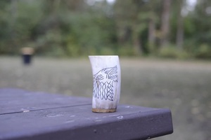 Taza Ecológica de Cuerno Natural Hecha a Mano para Cerveza, Whisky, Café, Té, Vajilla Rústica Disponible a Buen Precio - Product Image 6