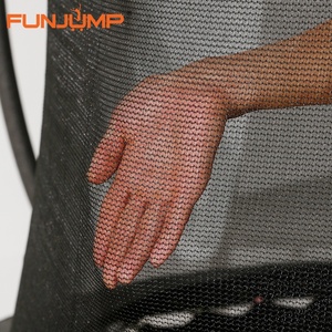 Trampolín Mini Funjump de 55 Pulgadas con Marco de Acero, Diseño Plegable para Niños, Uso en Exteriores, Red de Protección Incluida - Product Image 6