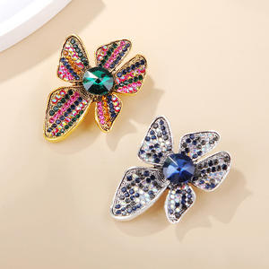 Broches de Cristal con Flores, Modernos y Elegantes, Botones de Diamantes de Imitación, Aleación Chapada en Oro, Personalizados, Unisex, para Uso Diario, Regalo de Compromiso, Fiesta - Product Image 1