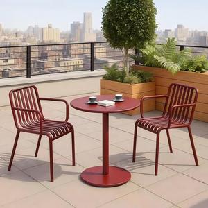 Juego de mesa y cuatro sillas para exteriores, sencillo, resistente a la lluvia y al sol, para tiendas de café o té con leche, Material metálico duradero, arte del hierro rojo - Product Image 6